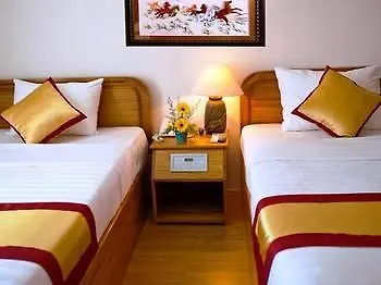 Vien Dong Hotel Nha Trang 3*,