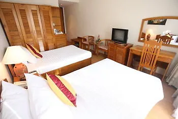 Vien Dong Hotel Nha Trang 3*,