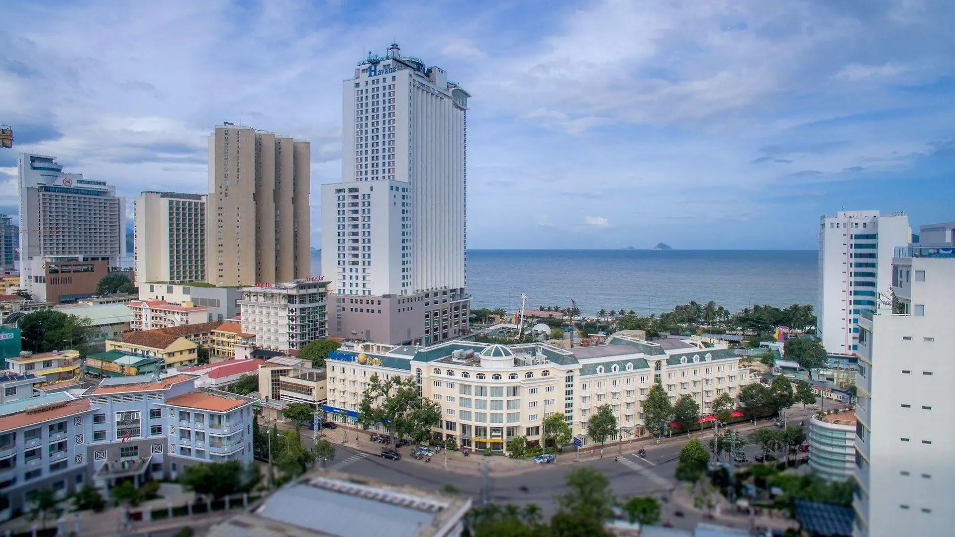 Vien Dong Hotel Nha Trang 3*,  Vietnam