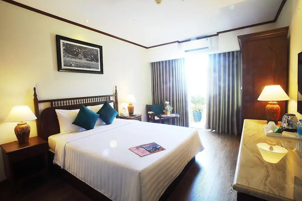 ***  Vien Dong Hotel Nha Trang Vietname